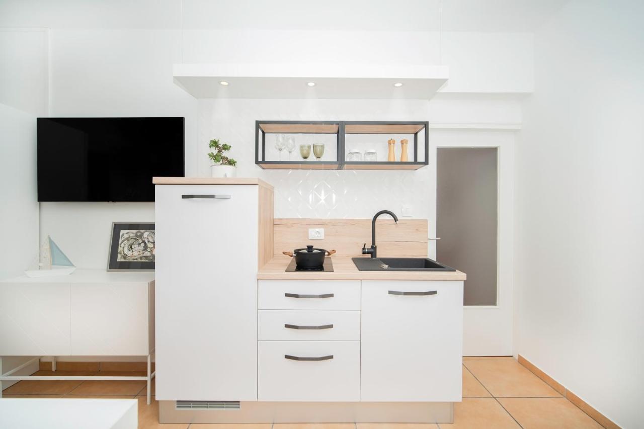 Apartment Iva Studio ラバック エクステリア 写真